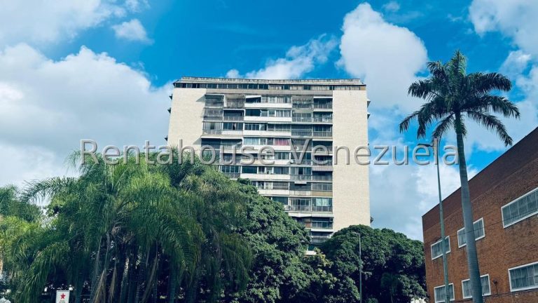 Apartamento 3 hab luminoso con terraza Los Chaguaramos