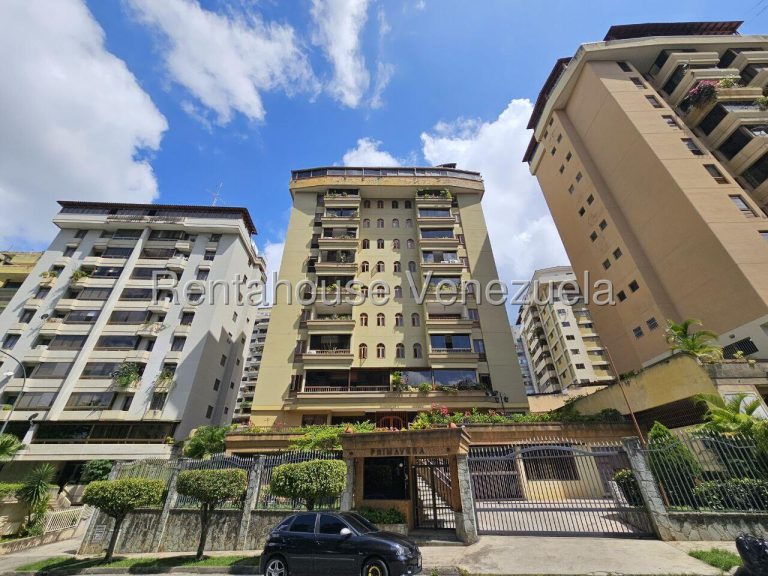 Apartamento dúplex pent house con vista al Ávila, Terrazas
