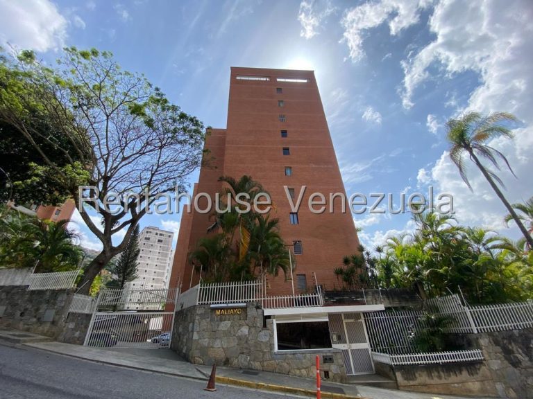 Apartamento vista 360 con terraza en Los Naranjos del Cafetal