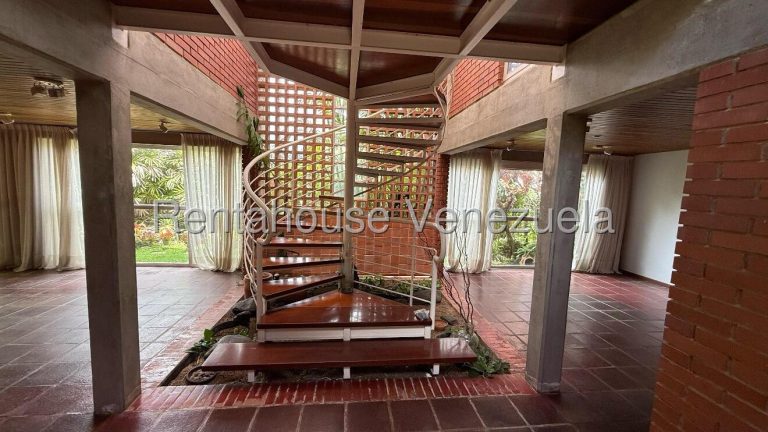 Casa contemporánea espaciosa con terraza en La Unión