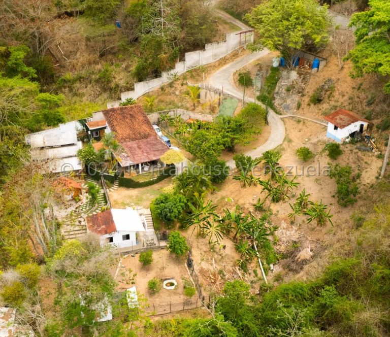 Casa 4 hab con terreno de 1600 m² en Caicaguana