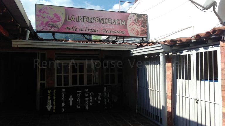 Local comercial 450 m² con estacionamiento en Avenida 3