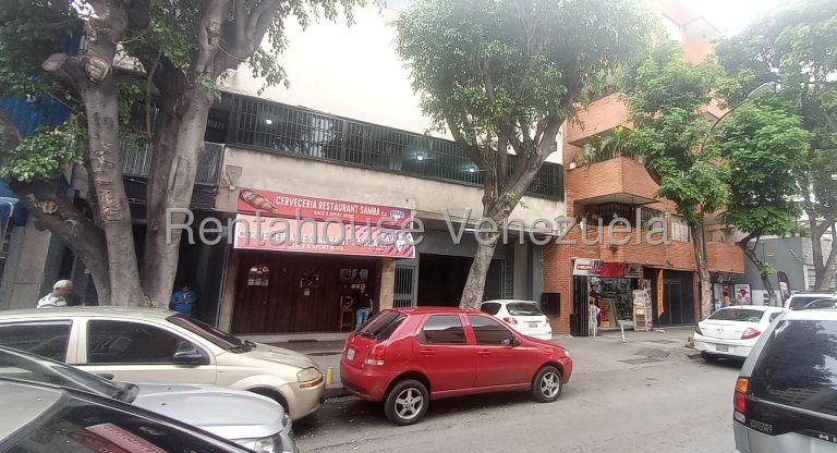 Local comercial con vigilancia 24/7 en Chacao