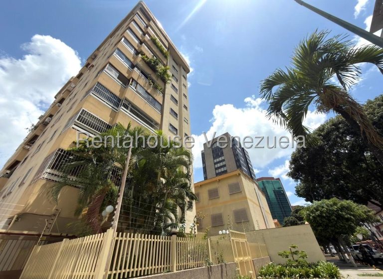 Venta Apartamento 74mts Vista 2h 2b · El Rosal