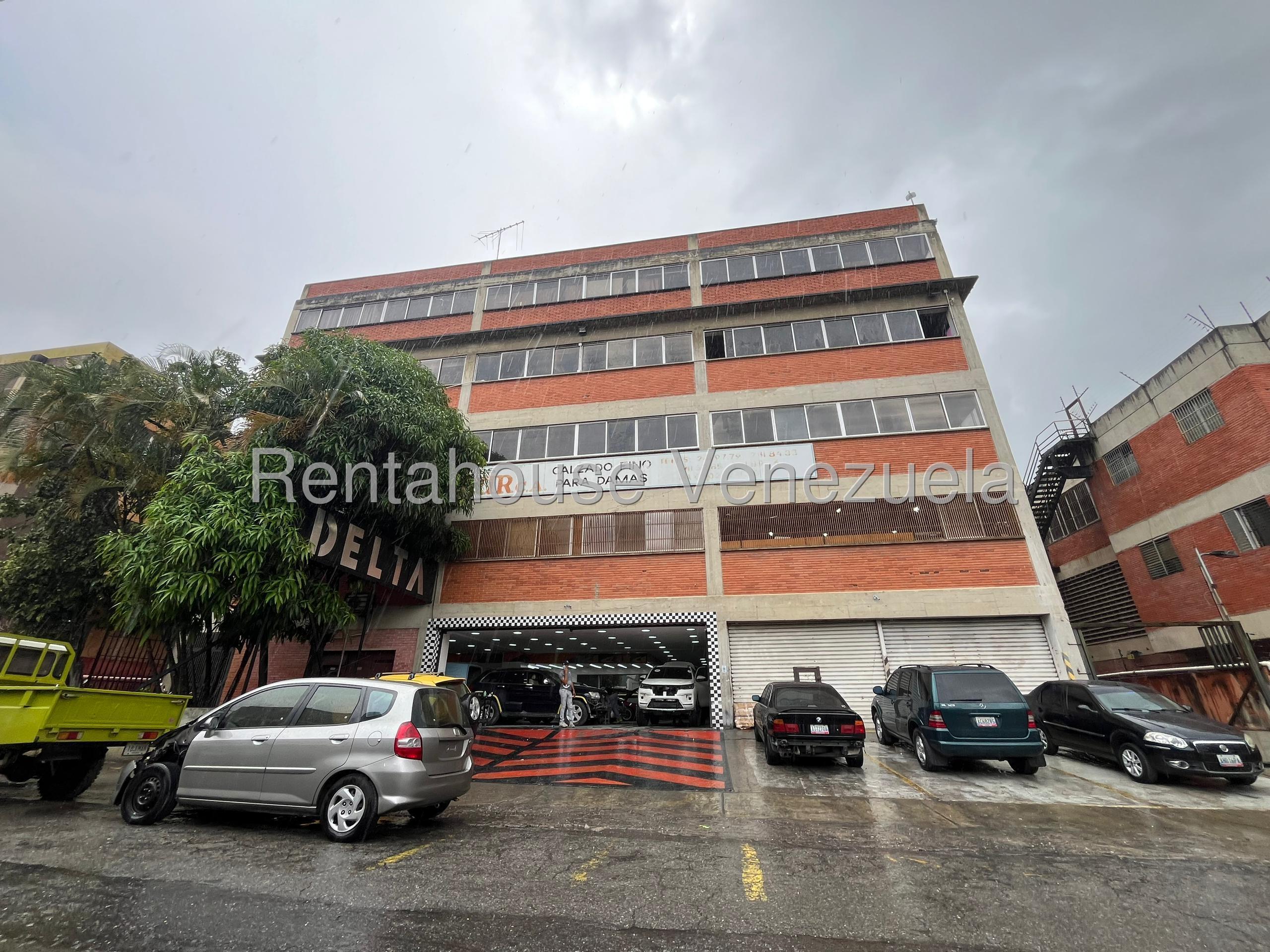Local Comercial La Urbina