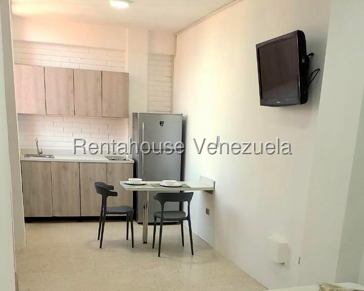 Apartamento estudio con vista en El Rosal, Caracas