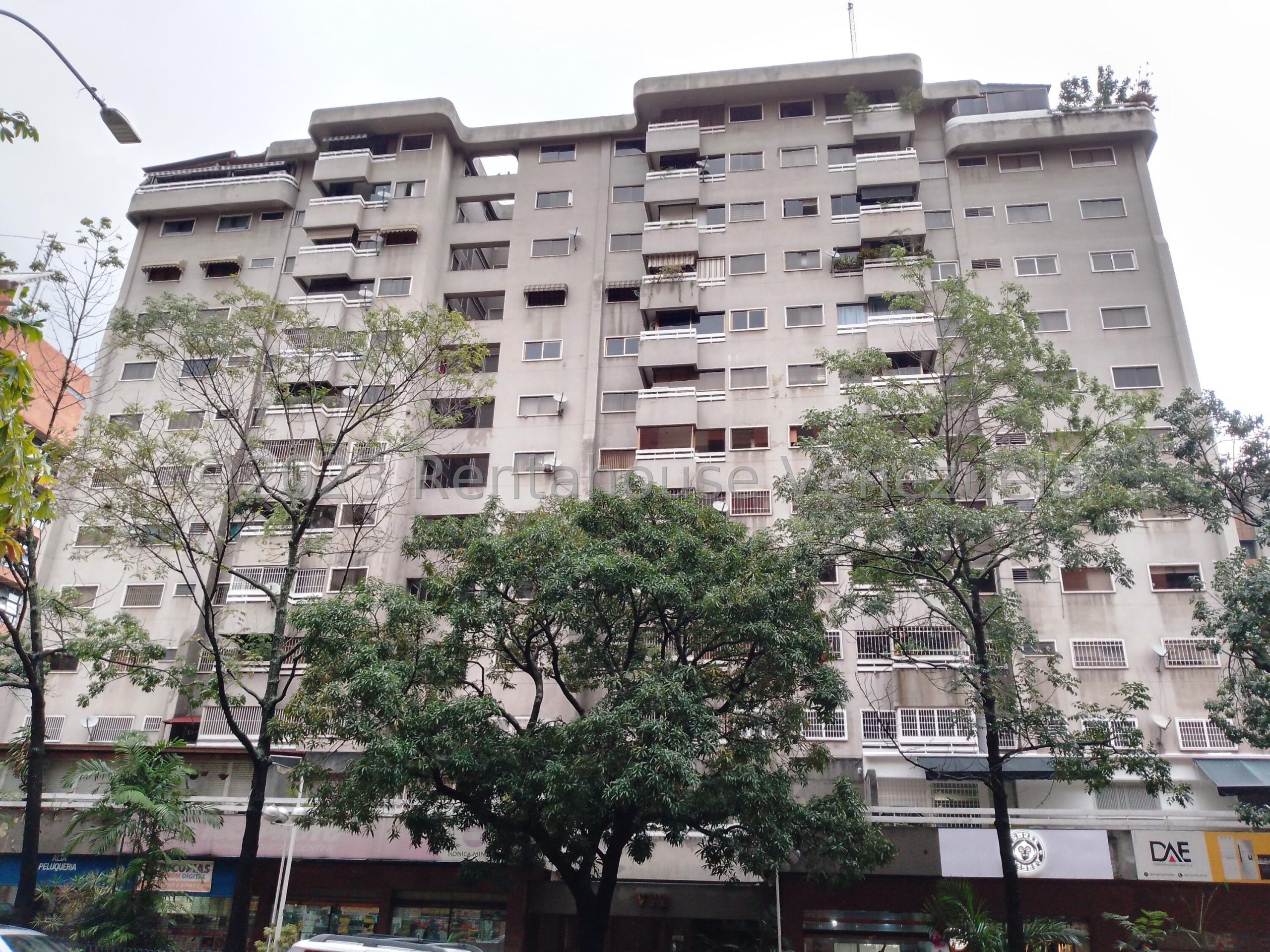 Apartamento amoblado equipado en El Rosal