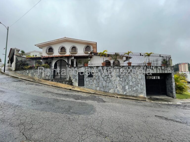 Casa de 5 habitaciones con parrillera en Los Castores