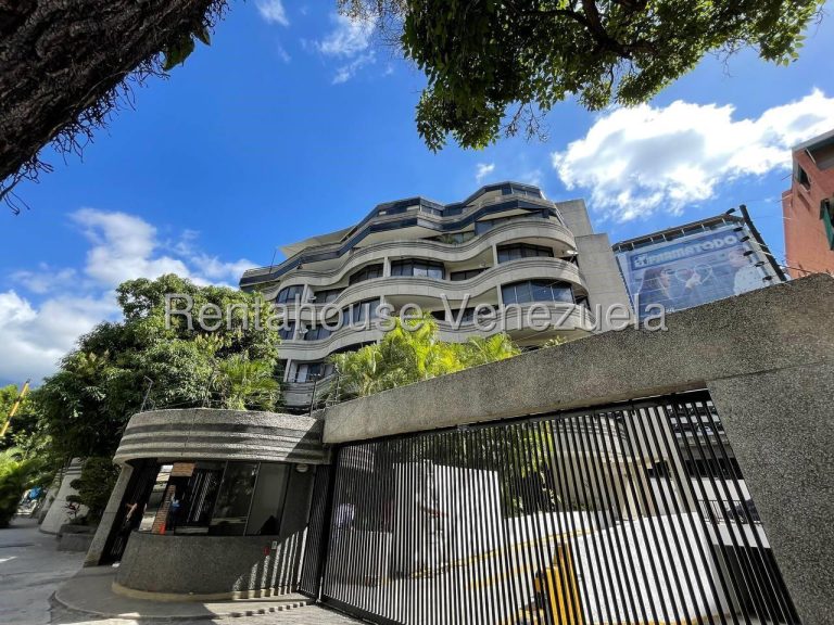 Apartamento 2 hab con estacionamiento en Los Naranjos