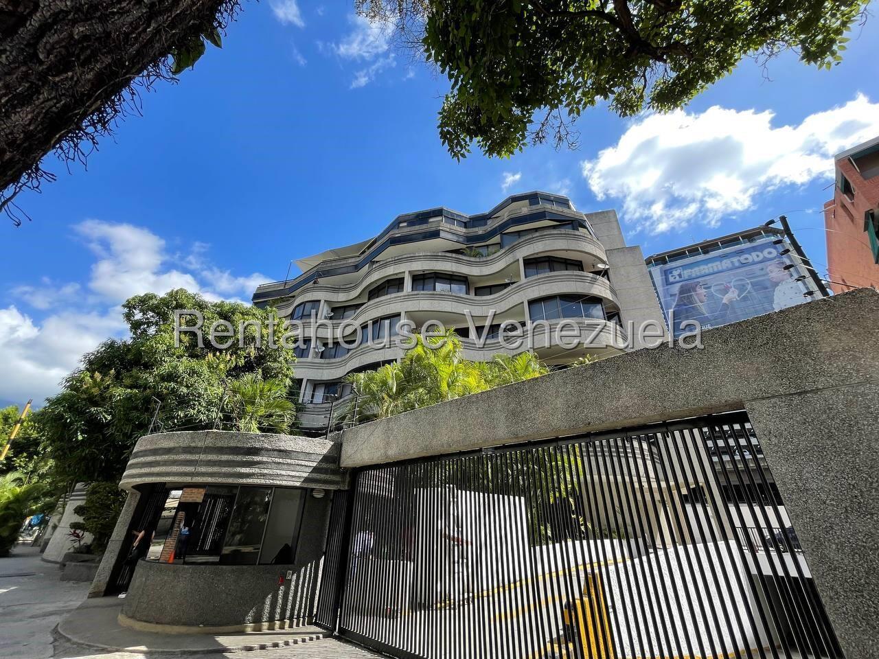 Apartamento 2 hab con estacionamiento en Los Naranjos