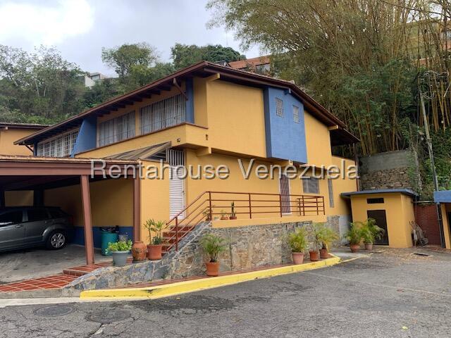Townhouse de 5 habitaciones y 172 m² en La Boyera, Caracas