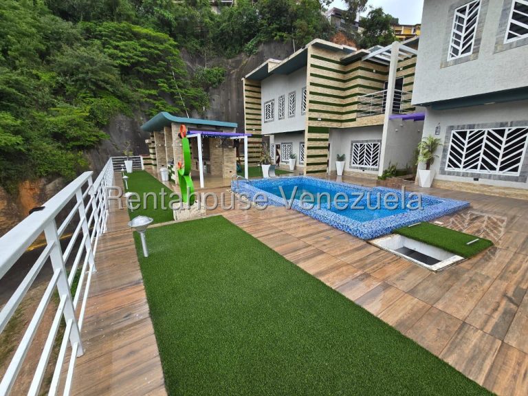 Townhouse duplex vista excelente Colinas Santa Monica