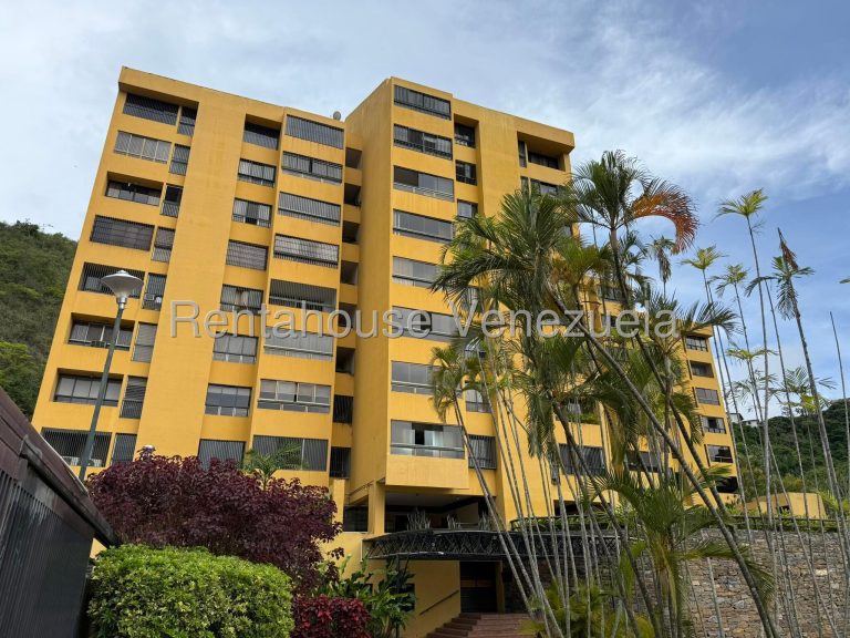 Apartamento remodelado doble altura con estudio en La Alameda