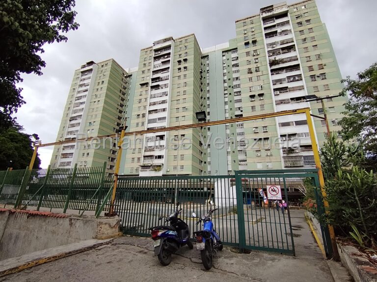 Apartamento en Venta 2 hab remodelado en El Parais