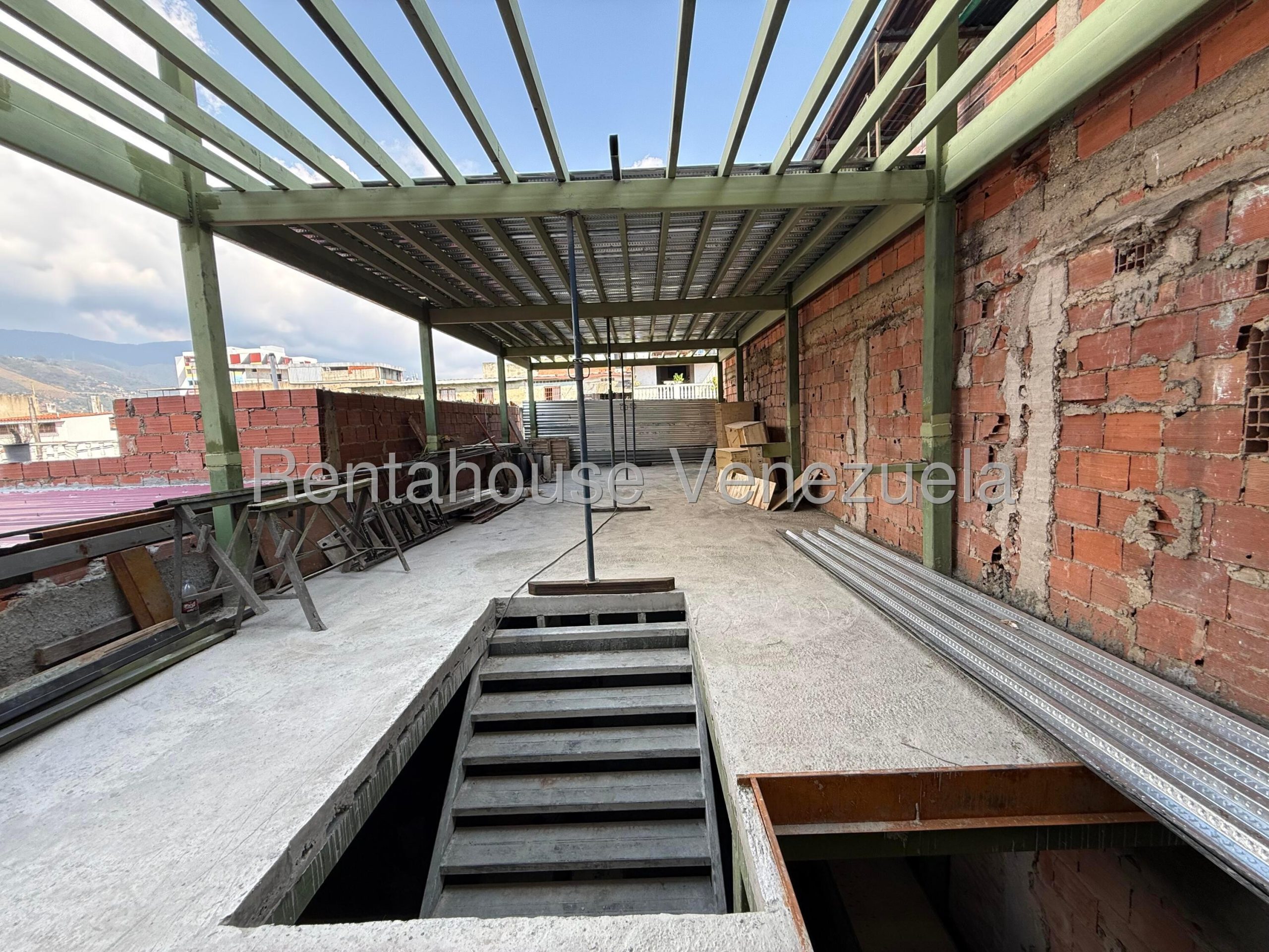 Foto 5 de Local comercial en venta en Catia