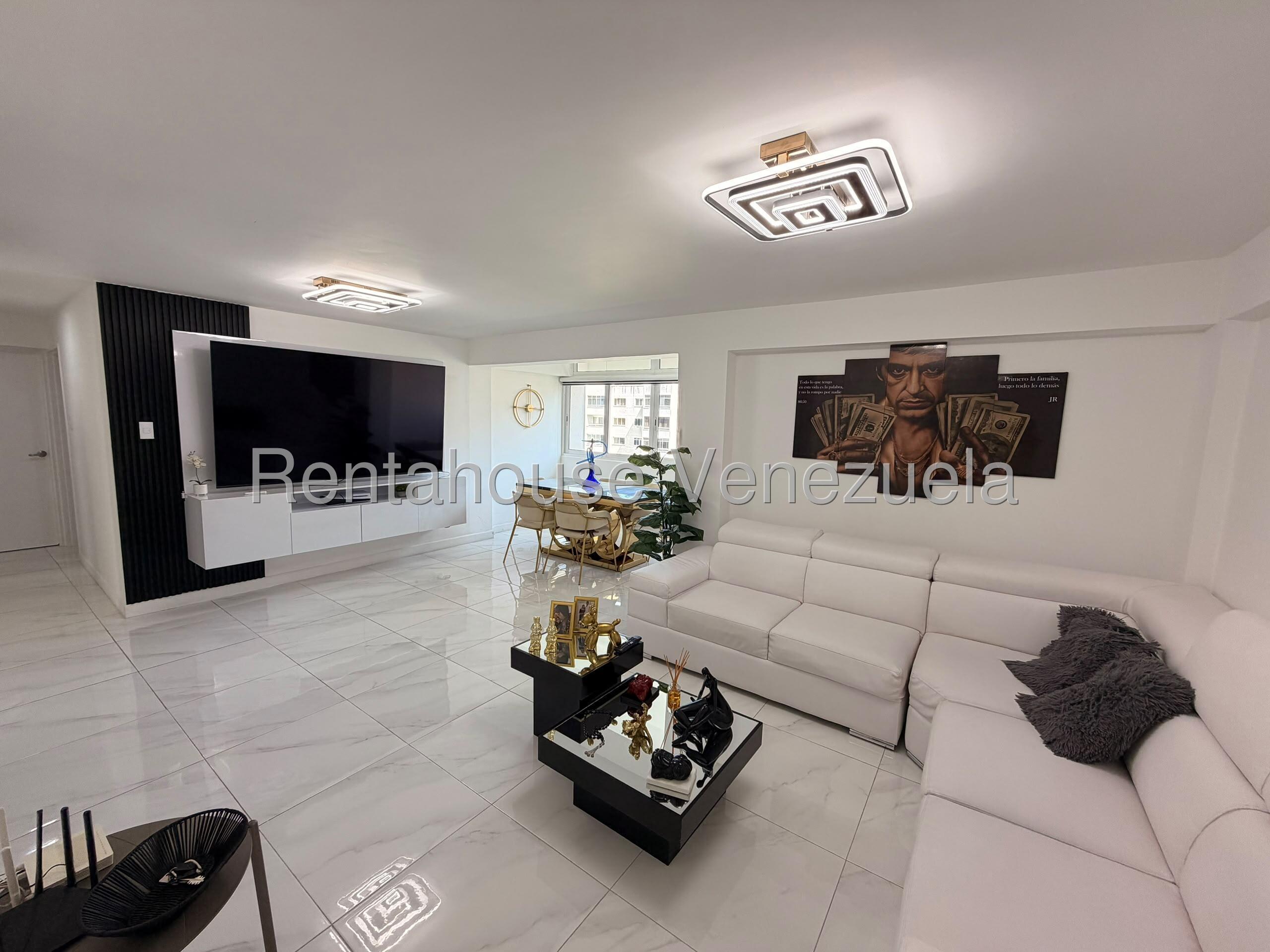 Apartamento remodelado amoblado en San Luis