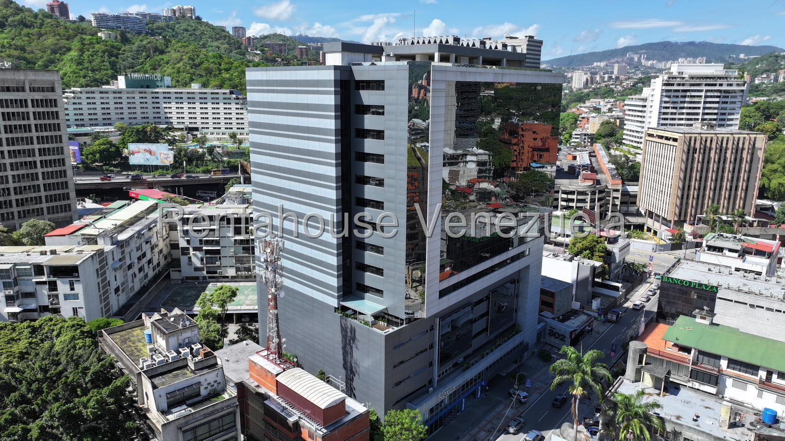 Comercial en Torre 302, 130 m² Las Mercedes