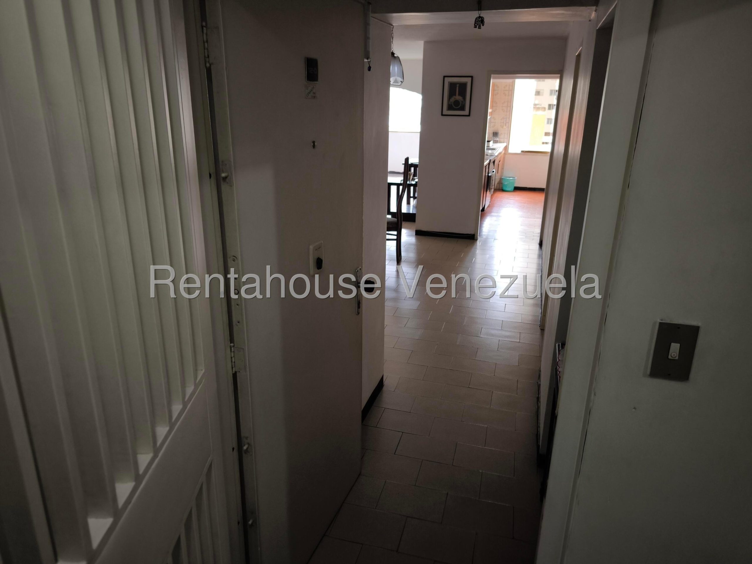 Apartamento 2 hab. vista al Ávila en La Urbina