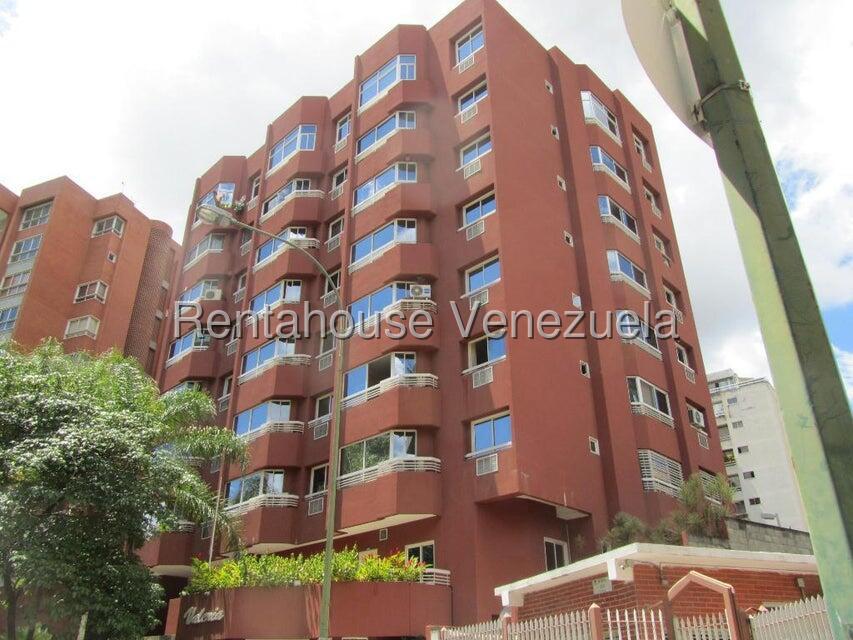 Apartamento amoblado con pozo de agua en El Rosal.