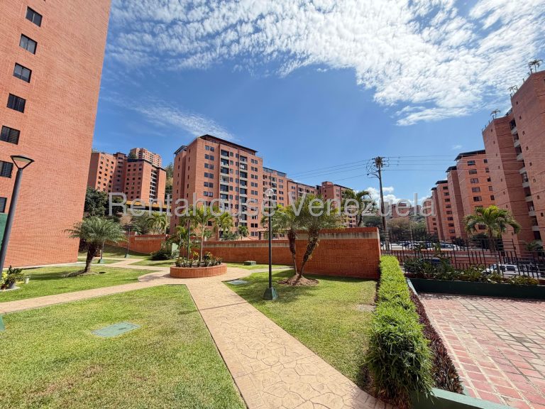 Apartamento 3 hab. a remodelar en Colinas de La Tahona