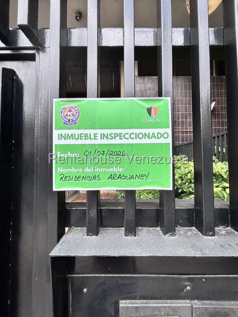 Apartamento amplio con vista panorámica al Ávila, Los Palos Grandes