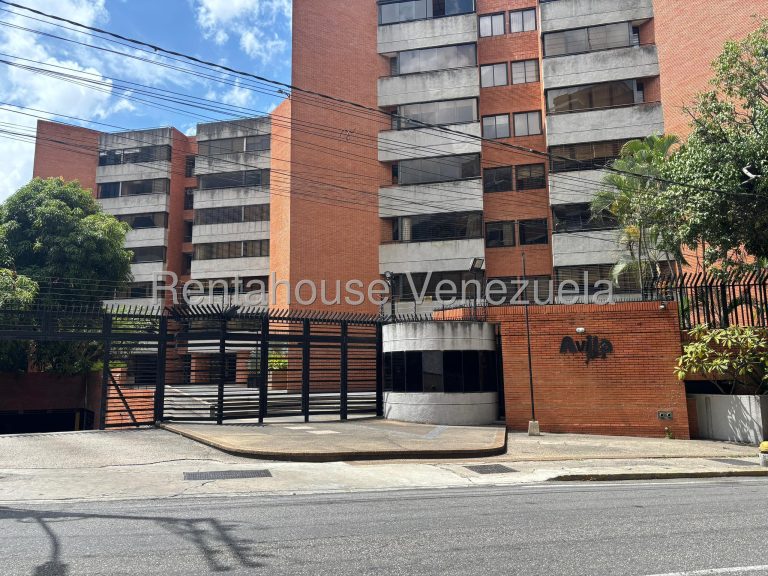 Apartamento remodelado con vista al Ávila en Los Chorros