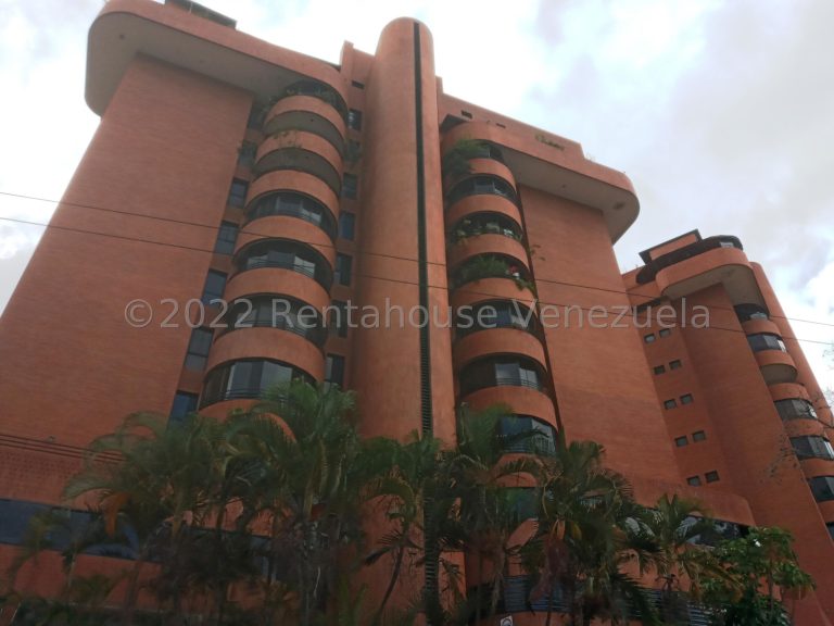 Apartamento 3 hab con terraza y bar en Los Chorros