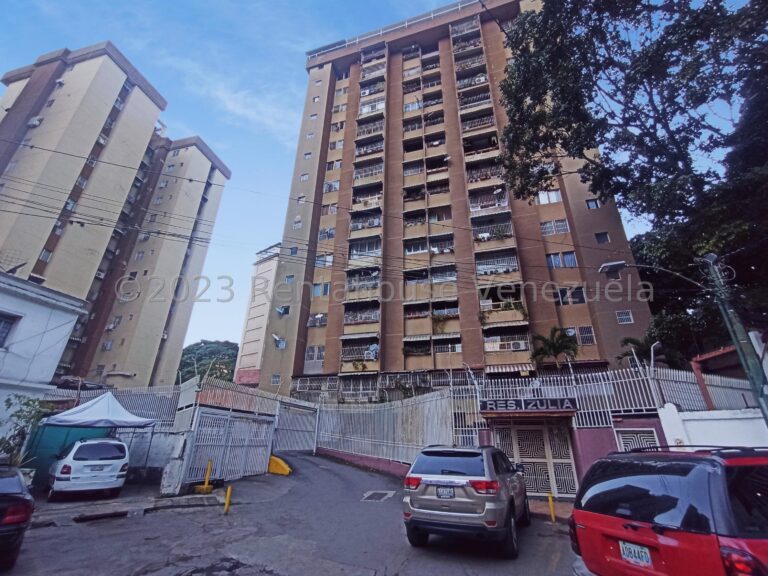 Apartamento 4 habitaciones remodelado en El Paraiso