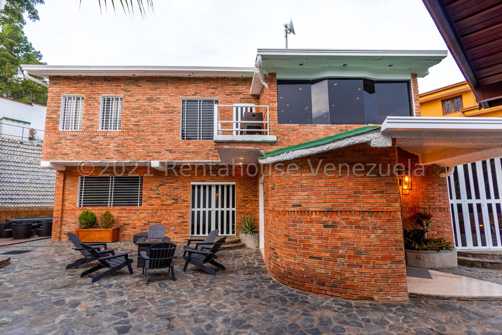 Casa remodelada con piscina en La Tahona