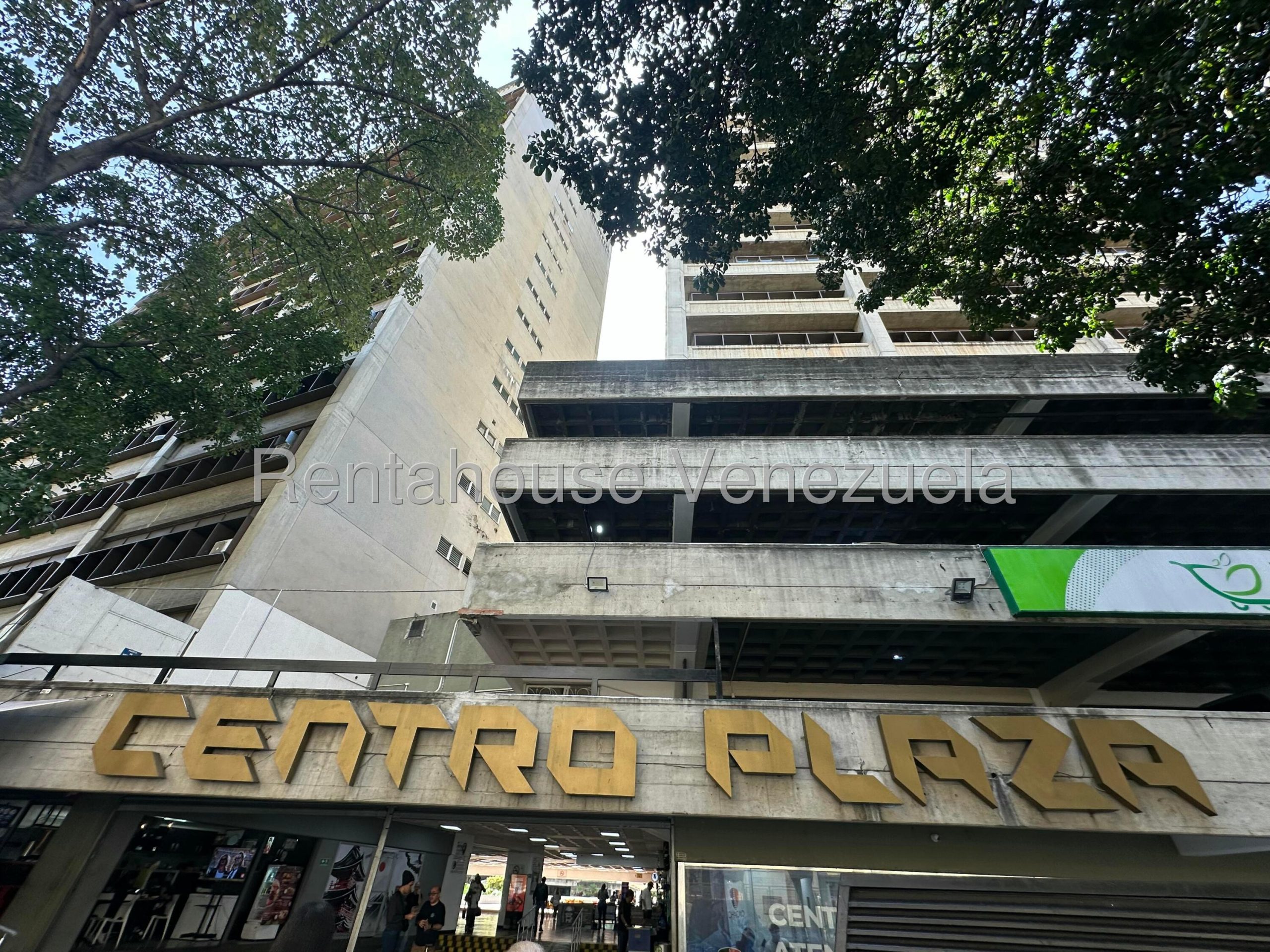 Comercial piso completo amoblado Los Palos Grandes