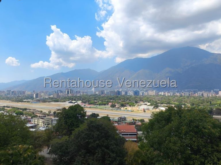 Apartamento vista al Ávila en Chuao, 2 habitacione