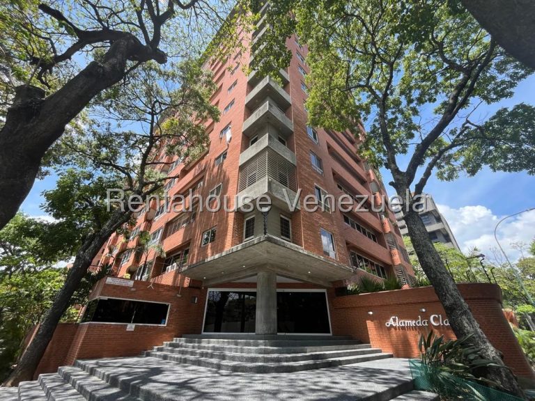 Apartamento moderno con servicentil en El Rosal