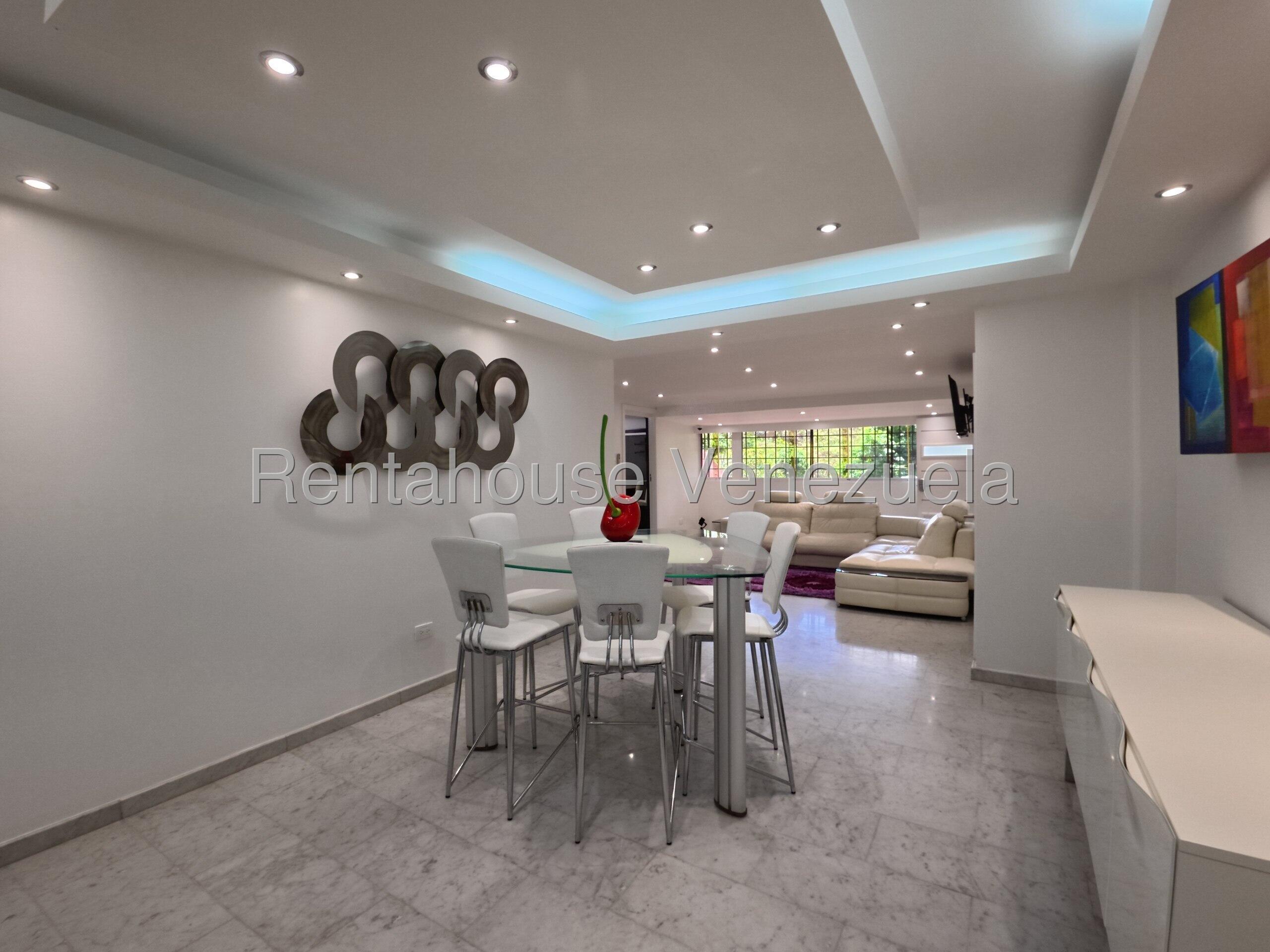 Apartamento planta baja con terraza y parrillera en Guaicay