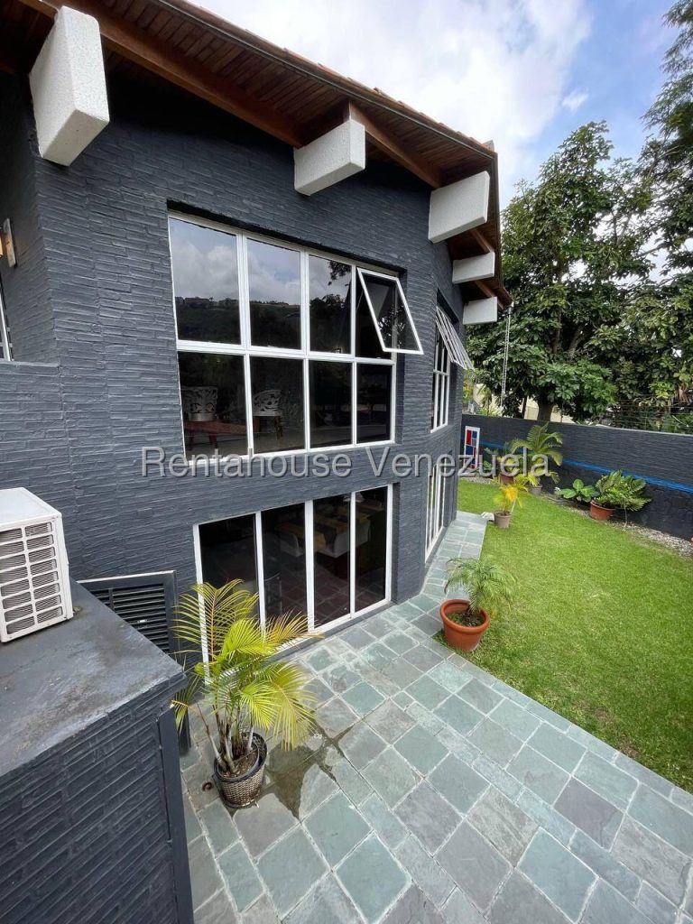 Casa de 460 m² con 6 habitaciones en La Boyera, Caracas
