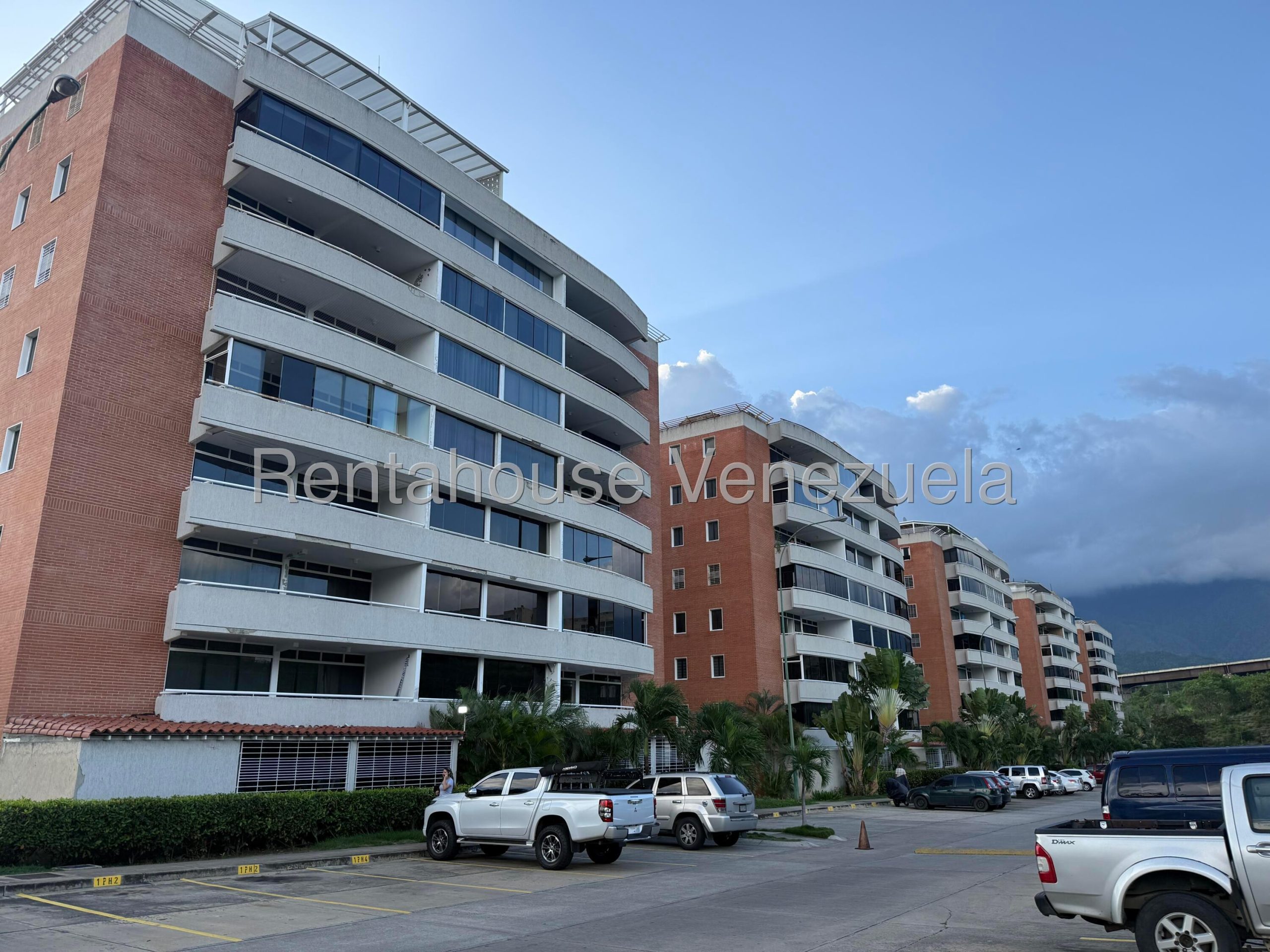 Apartamento remodelado con acabados lujo en Buenaventura