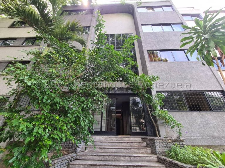 Edificio de 1.460 m² en La Florida, Caracas