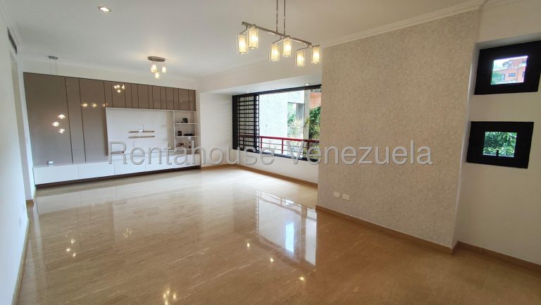 Apartamento de 147 m² con 3 habitaciones en Colinas de Valle Arriba, Caracas