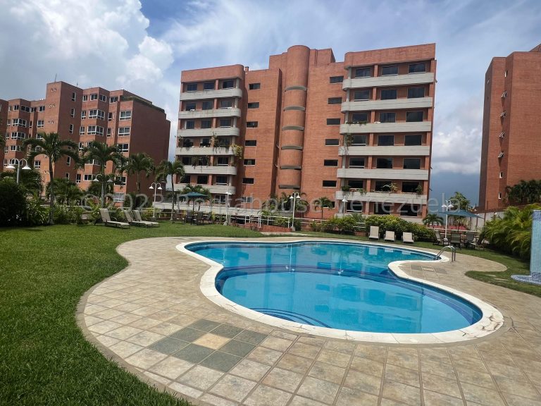 Apartamento de 3 habitaciones y 150 m² en Lomas del Sol, Caracas