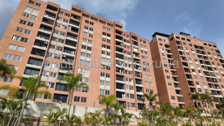 Apartamento de 2 habitaciones y 90 m² en Colinas de La Tahona, Caracas