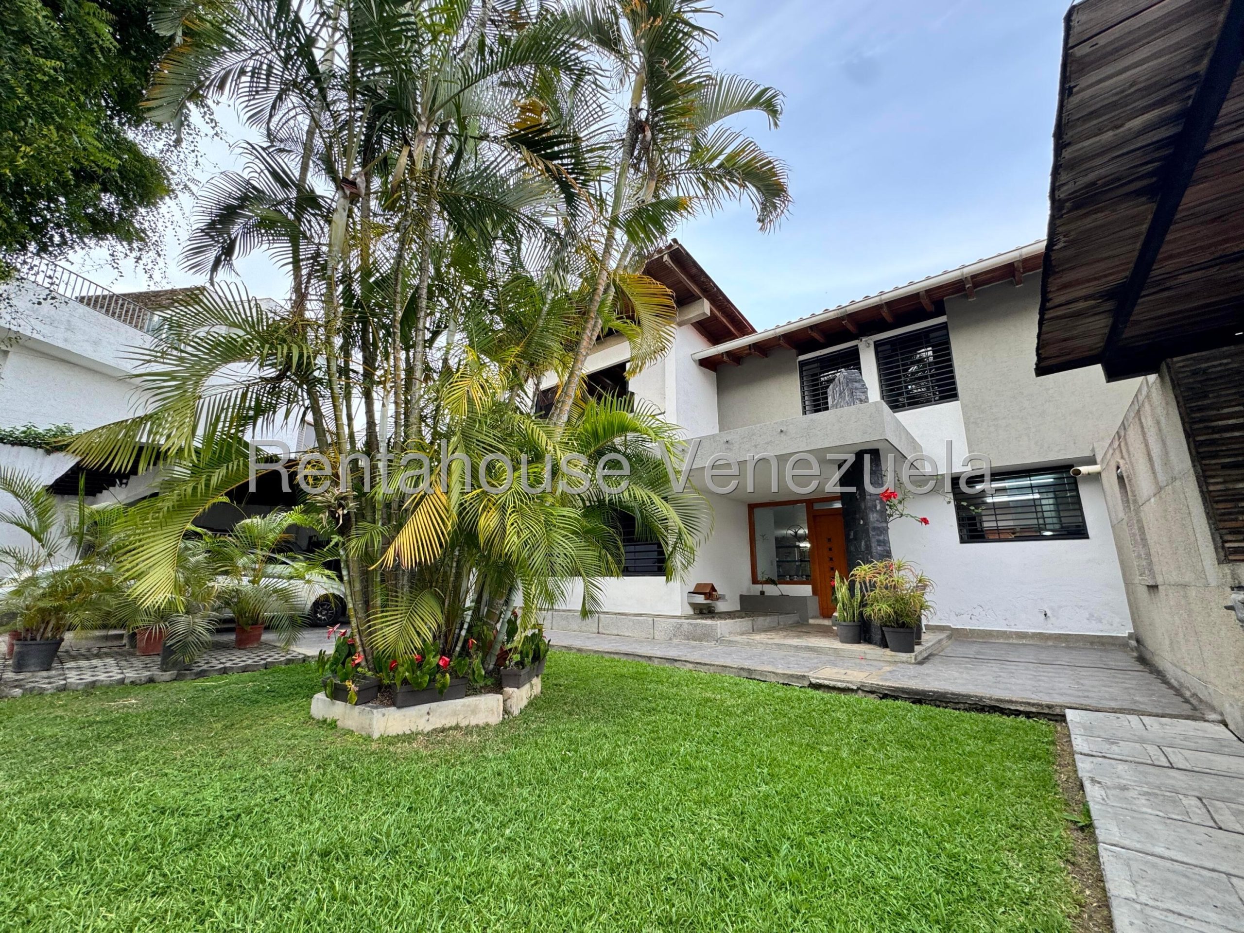 Casa de 540 m² con 5 habitaciones en Chulavista, Caracas