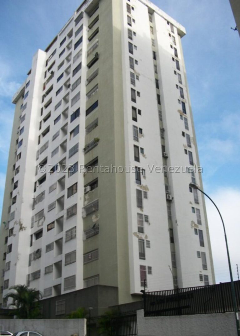 Apartamento de 555 m² con 4 habitaciones en Guaicay, Caracas