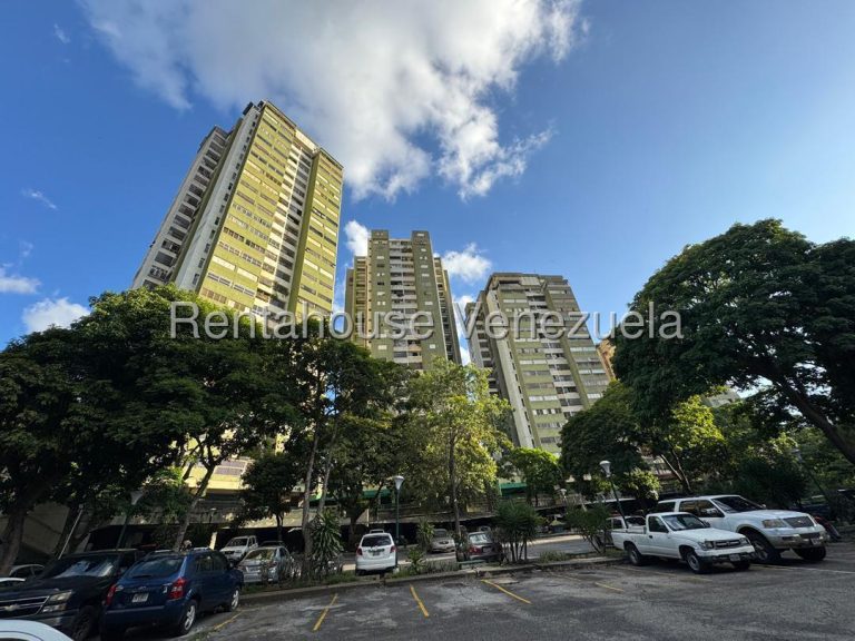 Apartamento de 178 m² con 5 habitaciones en Macaracuay, Caracas