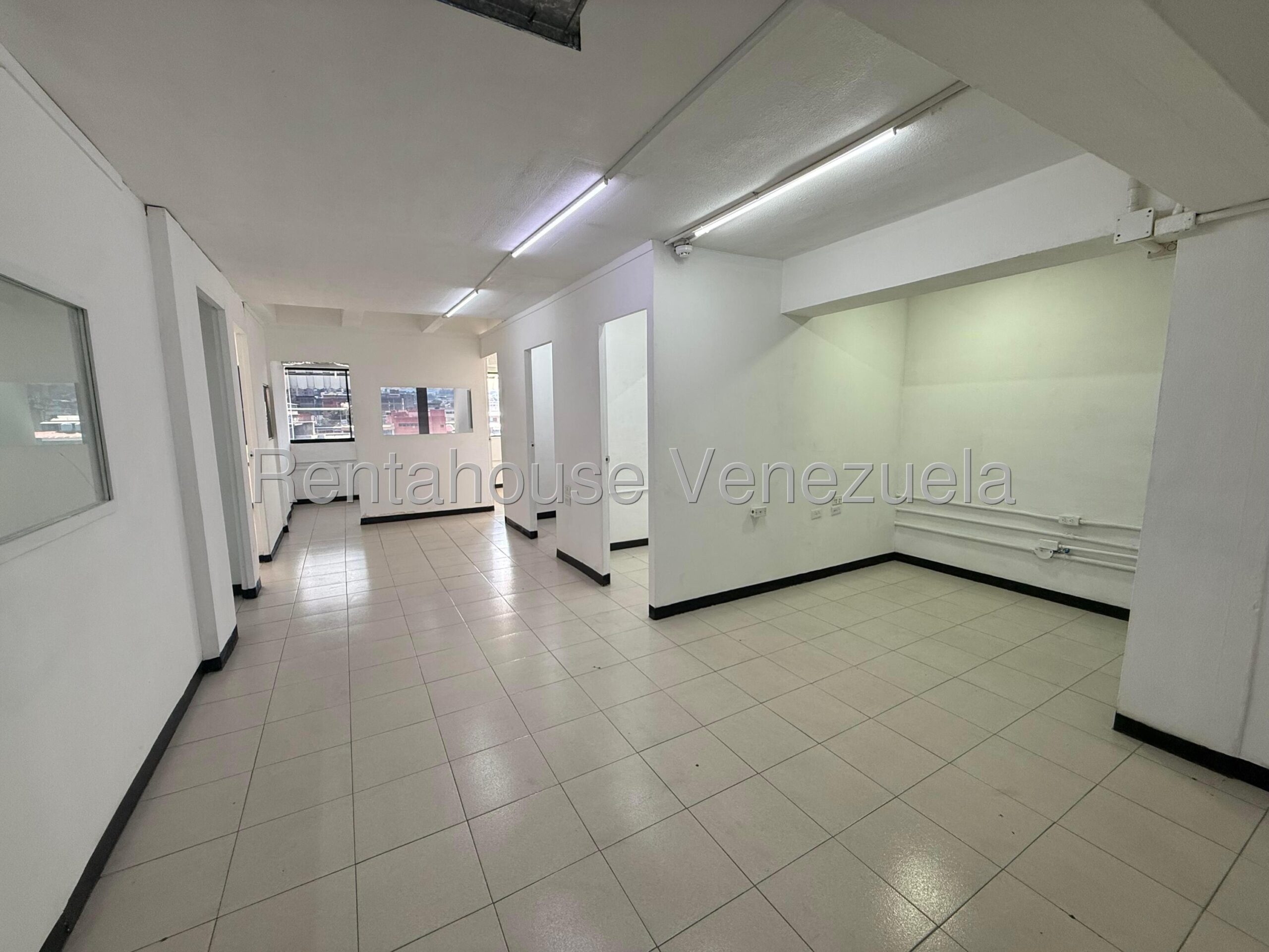 Oficina de 120 m² en Boleita Sur, Caracas