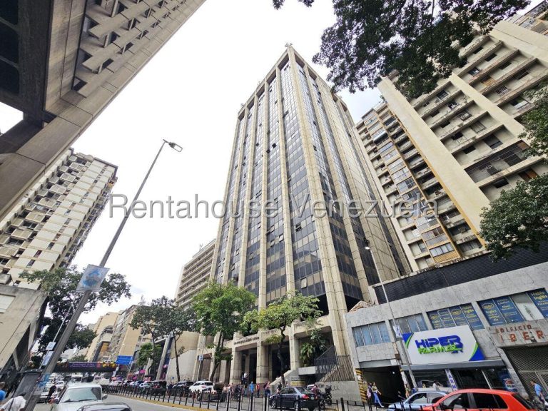 Oficina de 116 m² en Parroquia La Candelaria, Caracas