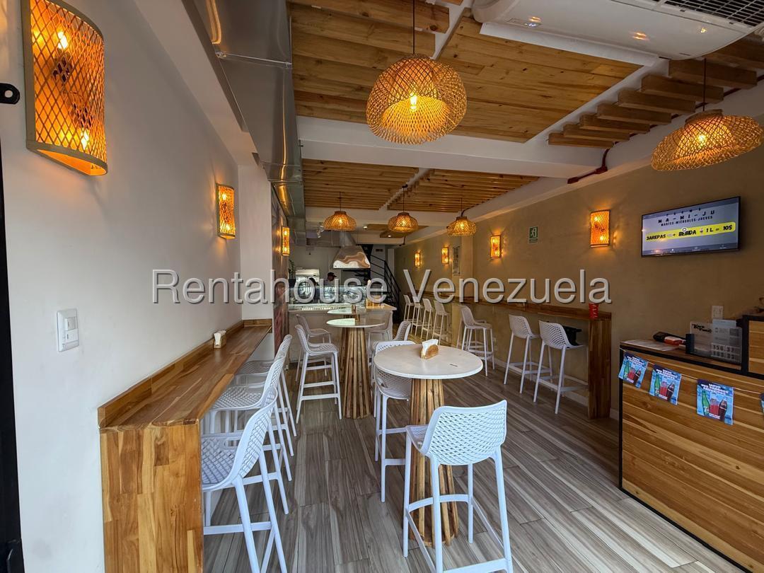 Local comercial de 114 m² en San Jose, Caracas