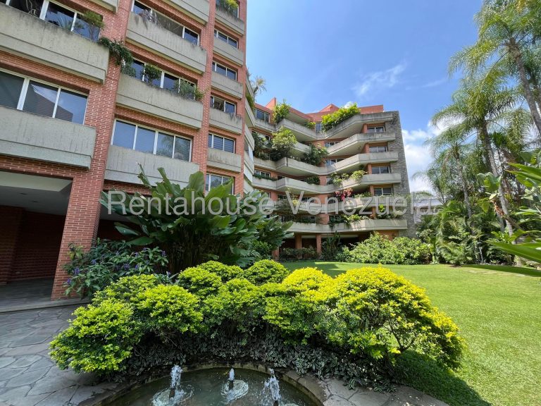 Apartamento de 3 habitaciones y 380 m² en Campo Alegre, Caracas