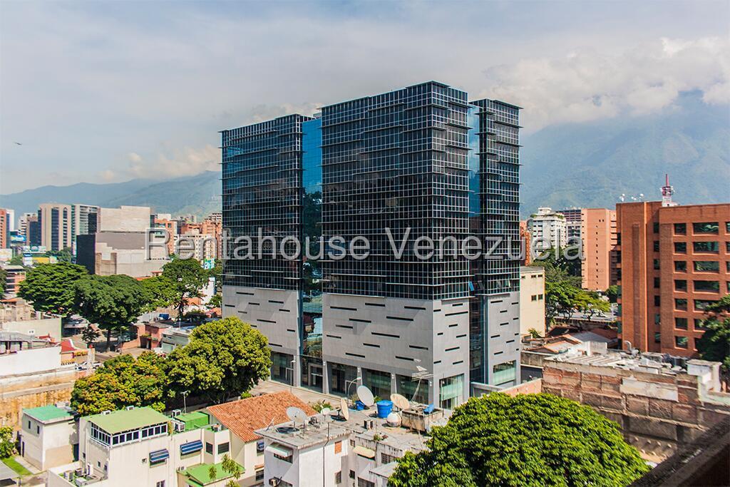 Local comercial de 57 m² en Las Mercedes, Caracas