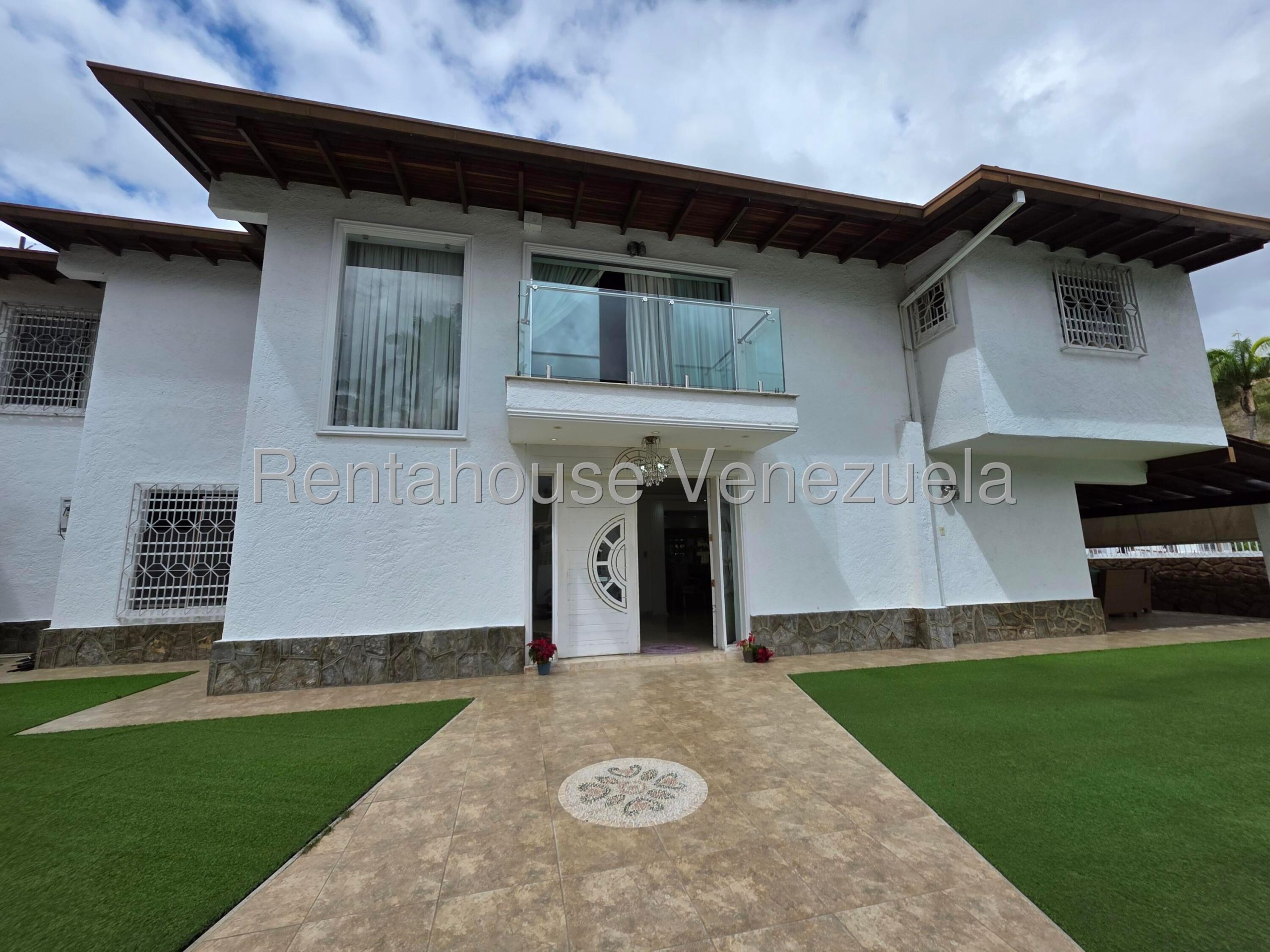 Casa de 4 habitaciones y 400 m² en Macaracuay, Caracas