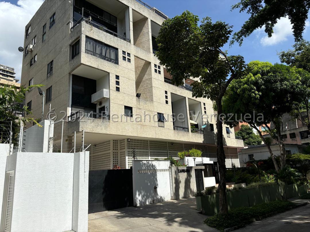 Apartamento de 154 m² con 4 habitaciones en Las Mercedes, Caracas