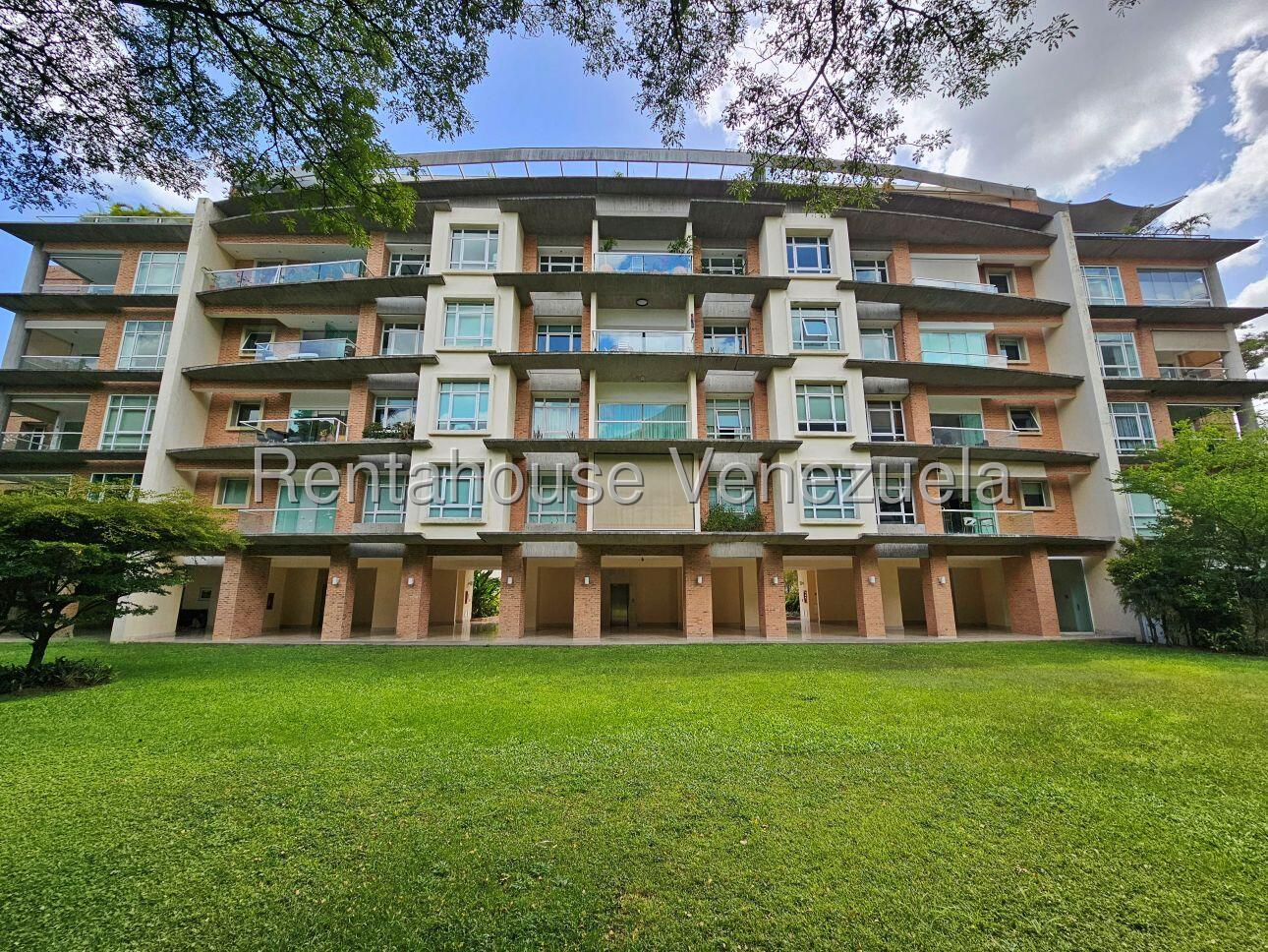 Apartamento de 206 m² con 3 habitaciones en La Castellana, Caracas
